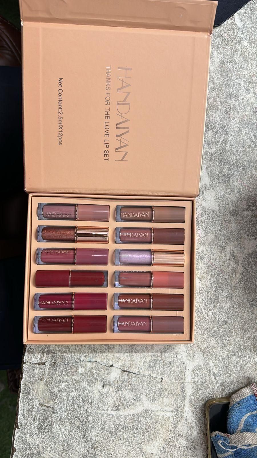 12-Shade Lipstick Set - Handaiyan™ Smudge Proof Velvet Matte Liquid Lipstick - Waterproof, Long-lasting, non-sticky formula